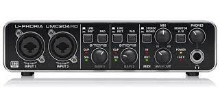 Behringer UMC204HD